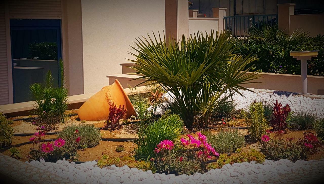 Apartments Kamelija Сплит Екстериор снимка
