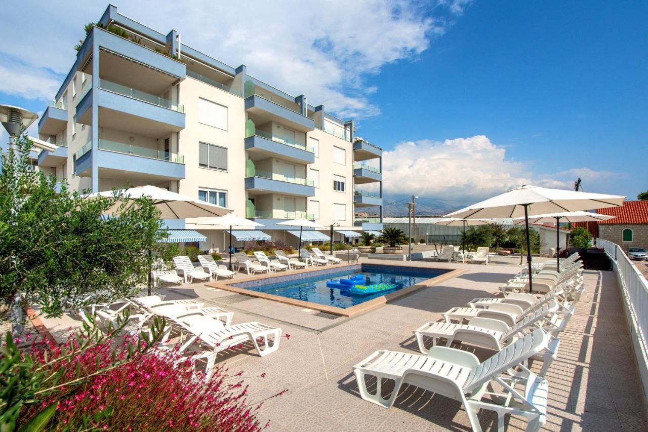 Apartments Kamelija Сплит Екстериор снимка